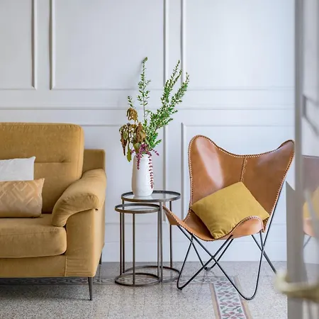- Frescoes Elegance