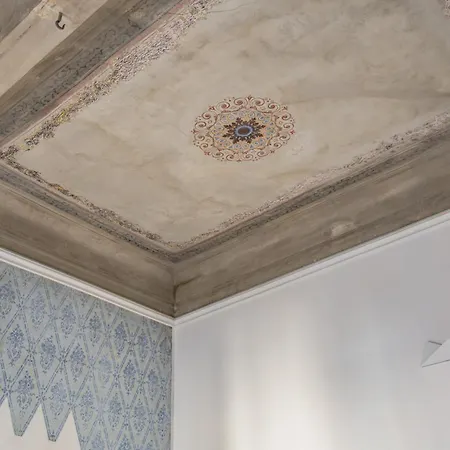 - Frescoes Elegance Appartement