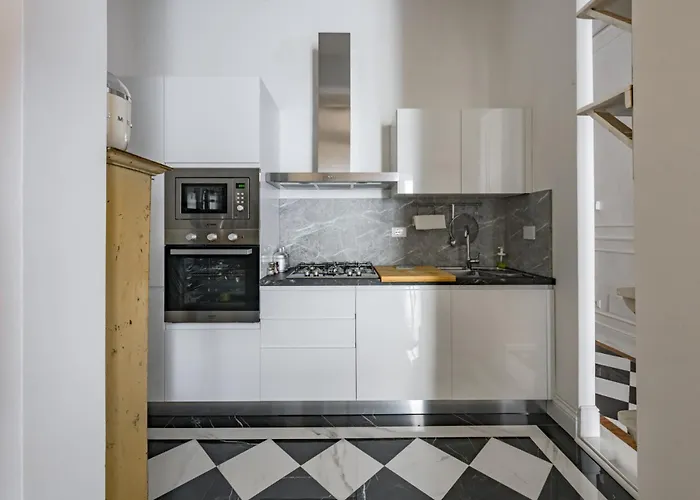 - Frescoes Elegance شقة *